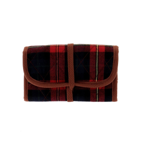 Tartan pattern sewing kit